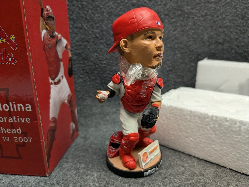 St. Louis Cardinals YADIER MOLINA Commemorative BOBBLEHEAD 9-19-07