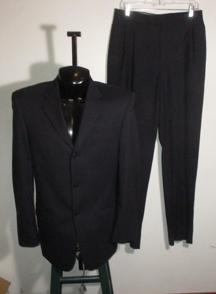 CLAIBORNE Navy Blue Wool 2 Pc Suit Men's Size 39R, 31X32