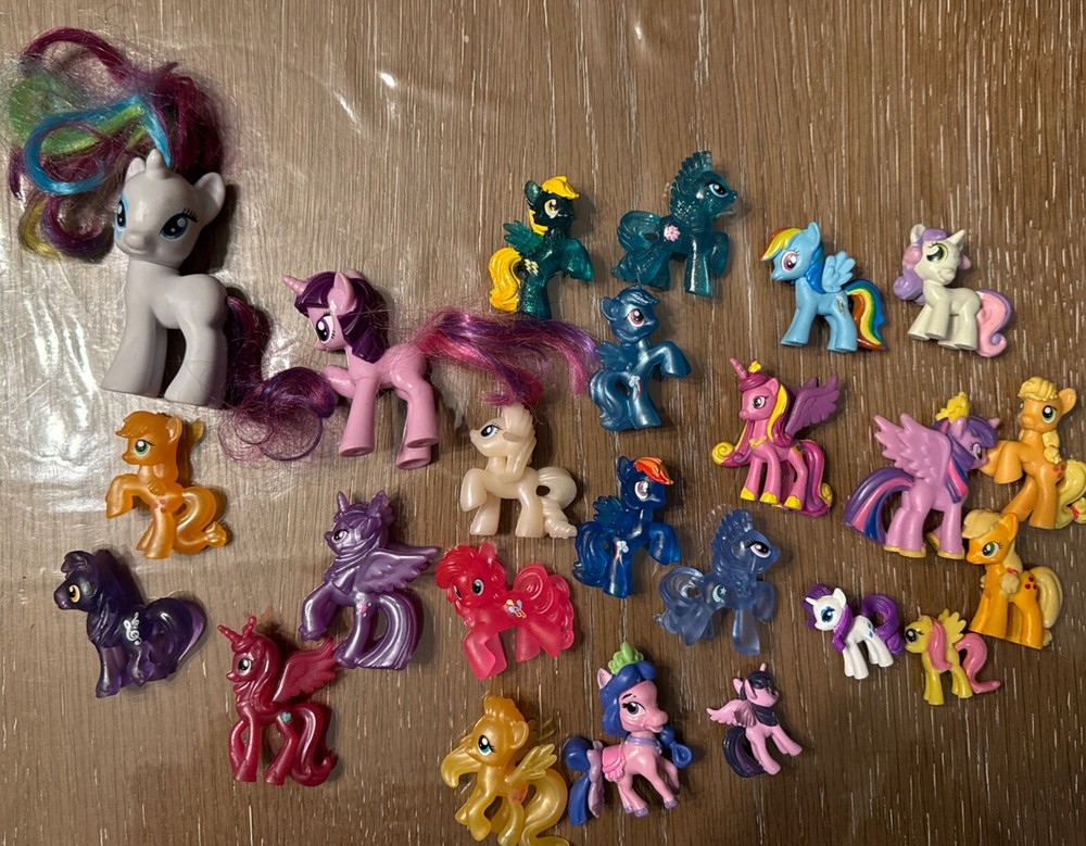 My Little Pony Lot of 24 Brushable Ponies in Good Condition
