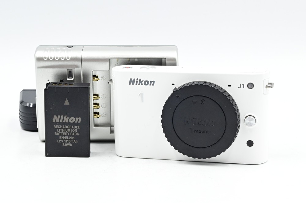 Nikon 1 J1 10.1MP Mirrorless Digital Camera Body #878
