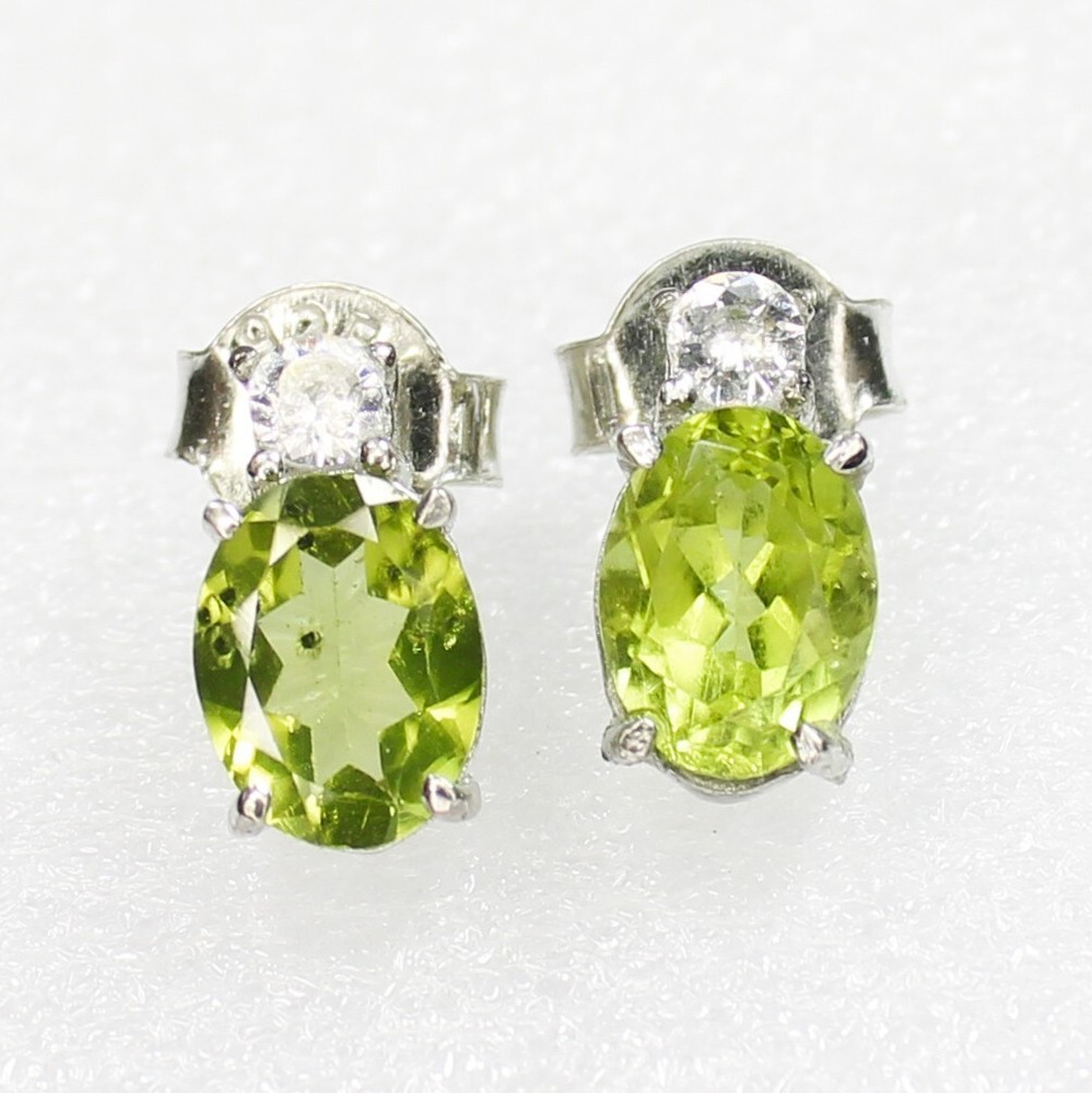 Natural Green Peridot Vintage Studs With 925 Sterling 2.00 Grams