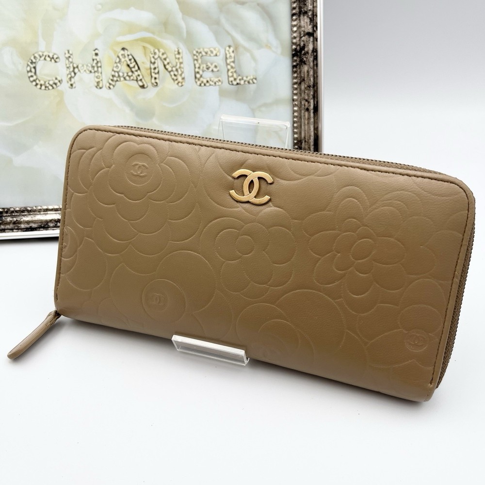 83/Authentic CHANEL Wallet CoCo Logo Lambskin Camelia Zippy Long Beige Excellent
