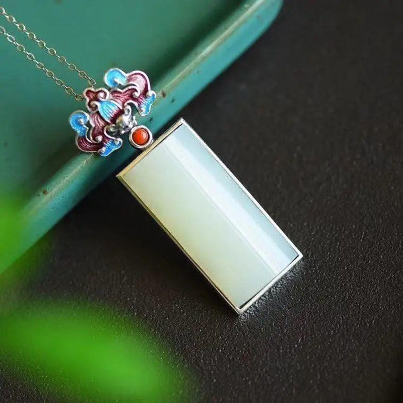 White Jade Bat Pendant Necklace Amulet Chalcedony Natural 925 Silver Jewelry