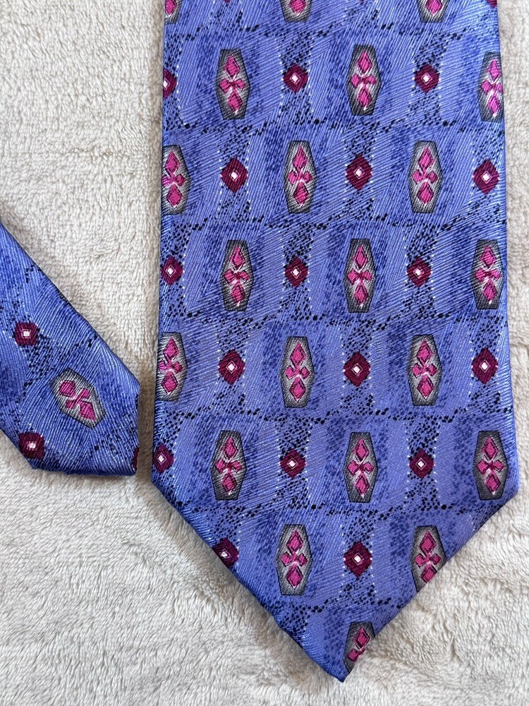 VTG Oleg Cassini Men's Necktie Tie 100% Silk Purple Red Squares Geometric