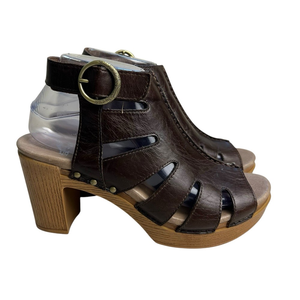 Dansko Demetra 38 (8) Peep Toe Studded Leather Caged Heel Sandals