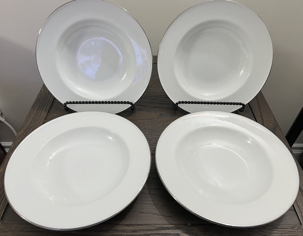 Graham Marquis Design Line • Set of 4 Salad Bowls • 8.5” • White Silver Rimmed