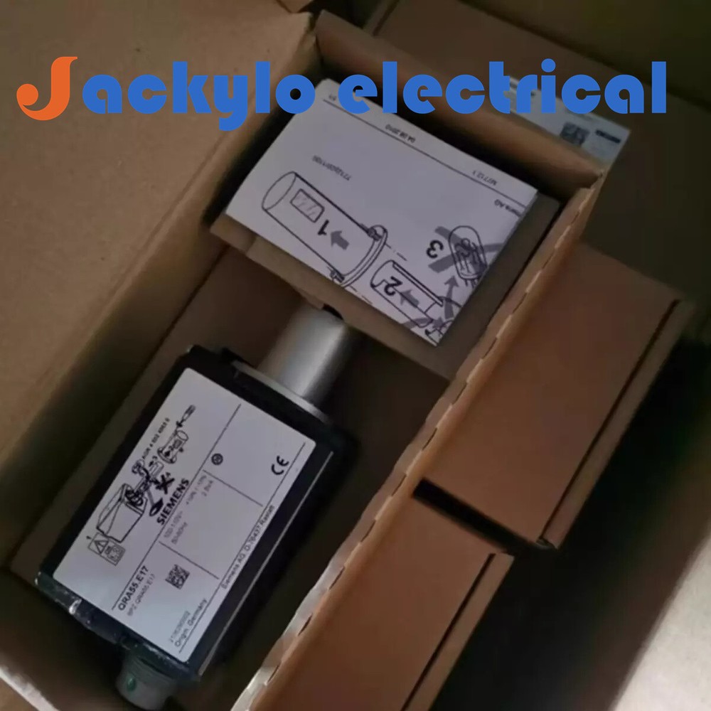 New In Box SIEMENS QRA55.E17 Flame Detector 110V with warranty Fast Ship