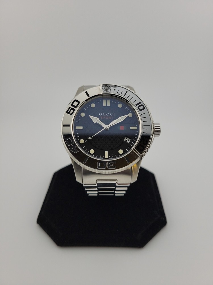 Gucci G-Timeless Mens Blue Dial Stainless Steel Quartz Watch YA126278