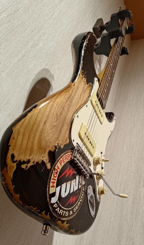 Affordable Edwards Skin Sugizo Lunacy Stratocaster Electric Guitar