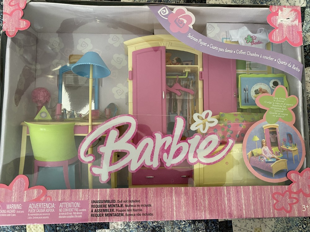 BARBIE Vintage 2003 Decor Collection Bedroom Playset B6275 Mattel NEW