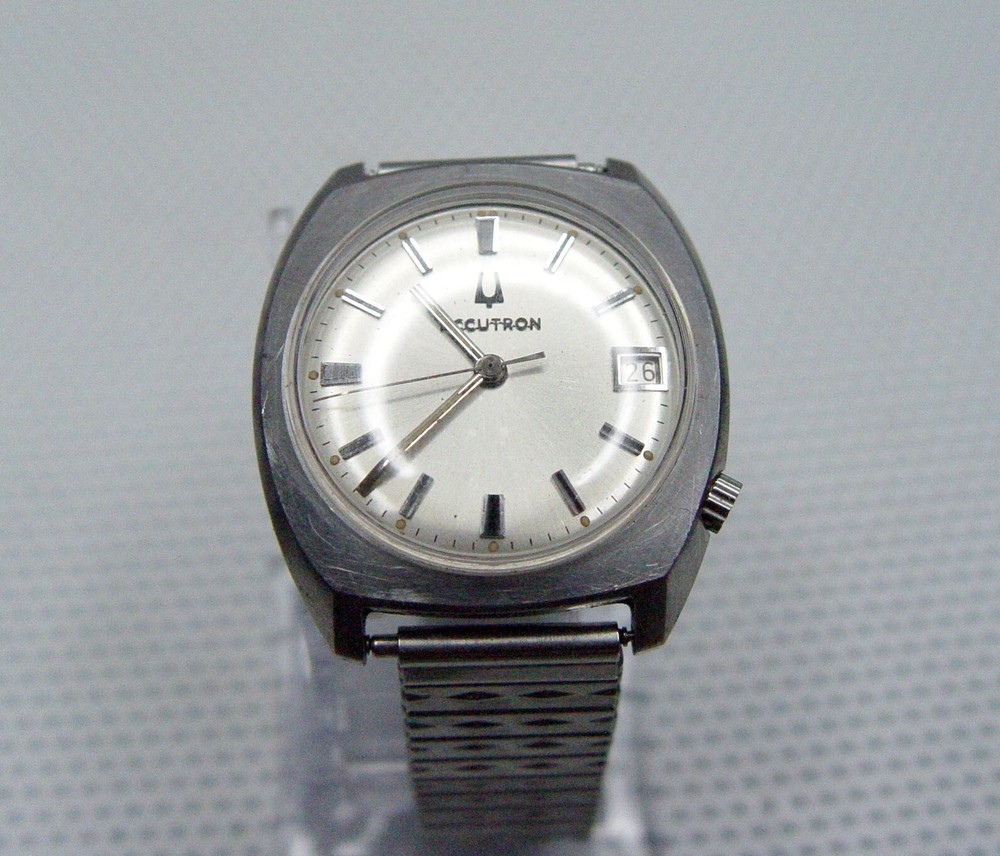 Bulova Accutron N5 35mm Mens Stainless Steel Watch