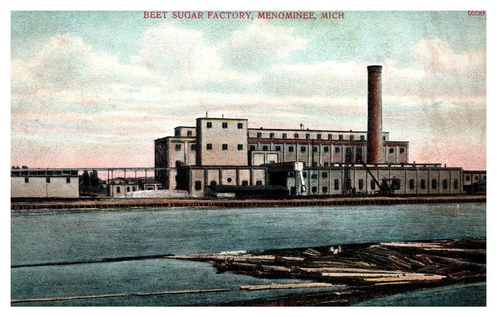 Beet Sugar Factory Menominee MI C1910s DB Postcard AF4