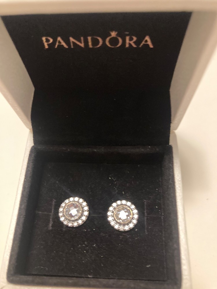 *BRAND NEW* Genuine Pandora Silver Classic Elegance Stud CZ Earrings 296272CZ