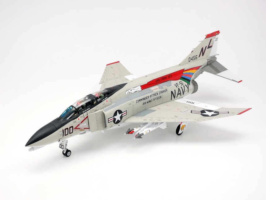 Tamiya 61121 McDonnell Douglas F-4B Phantom II 1/48 Scale Plastic Model Kit