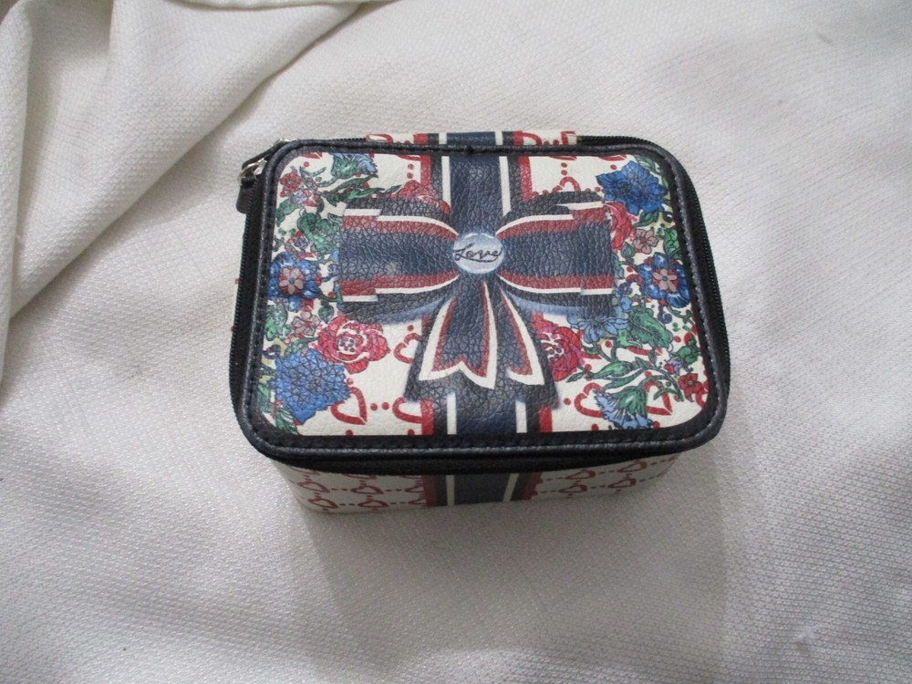 Brighton BE YOUR KIND OF BEAUTIFUL Travel Jewelry Case Zip Around Vanity Box