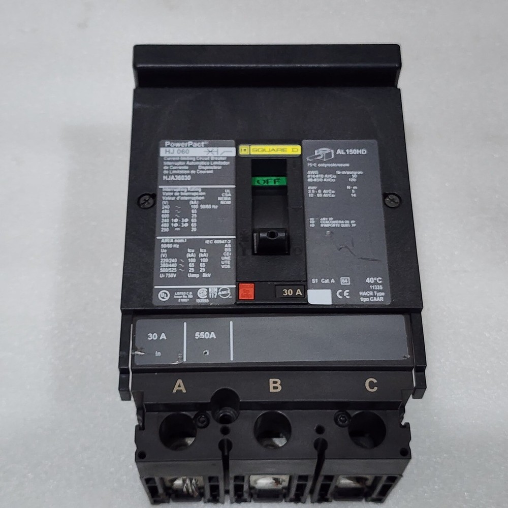 SQUARE D HJA36030 30A CIRCUIT BREAKER 480VAC 250VDC  WITHOUT JAWS & PROTECTOR