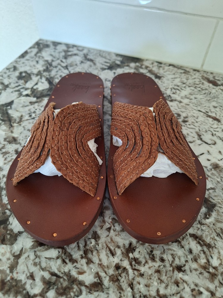 Beek brown leather cross strap sandals size 7