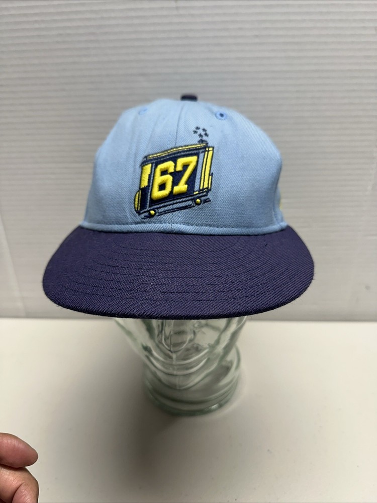 Golden State Warriors New Era Trolly Fitted Size 7 Hat