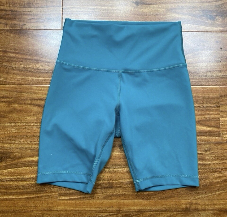 Lululemon Women's Teal Wunder Train High Rise 8