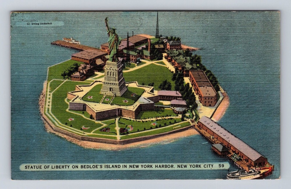 Vintage NYC Statue of Liberty Bedloes Island Souvenir Postcard