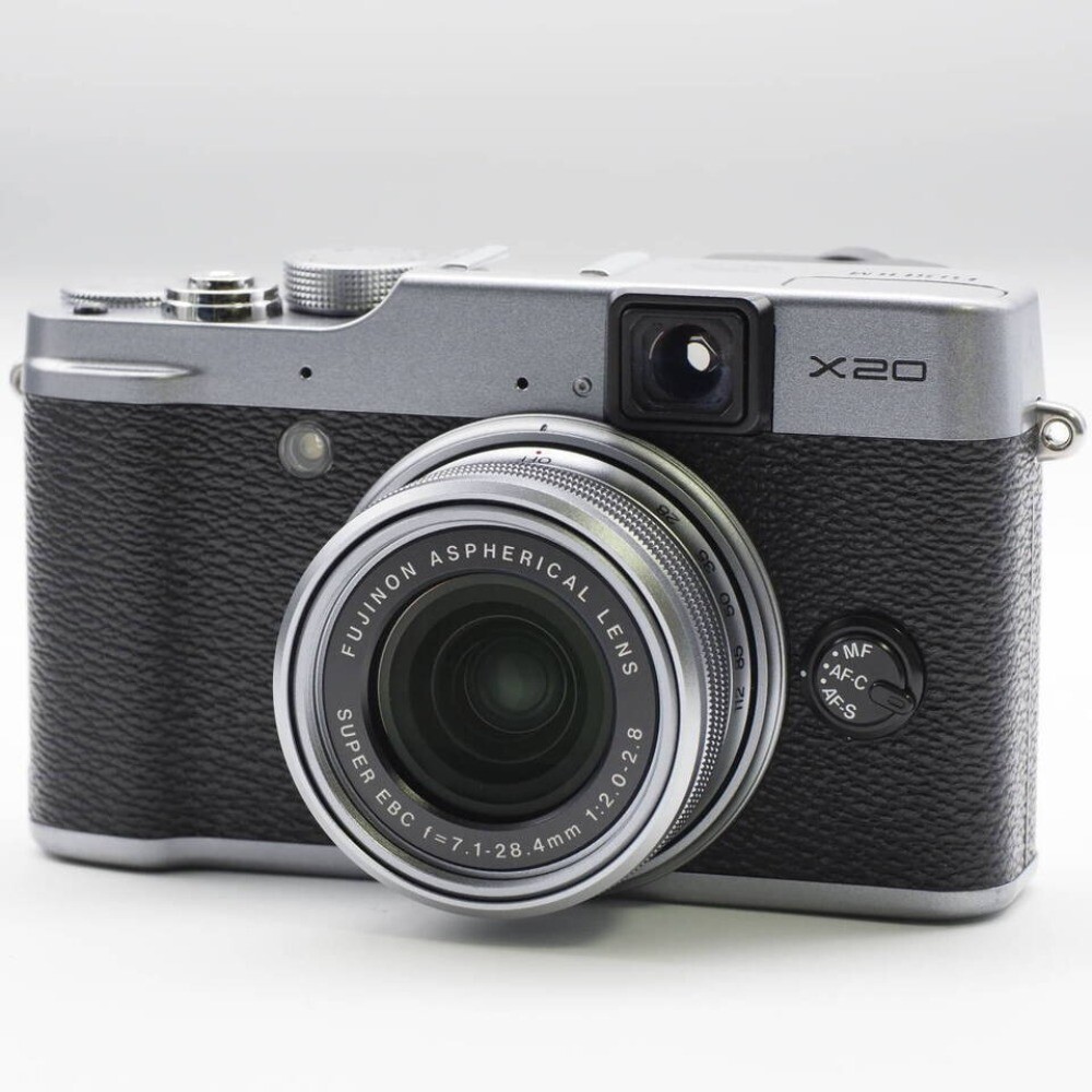 Fujifilm X20 12MP Digital Camera Black Silver 80% New Tested Working