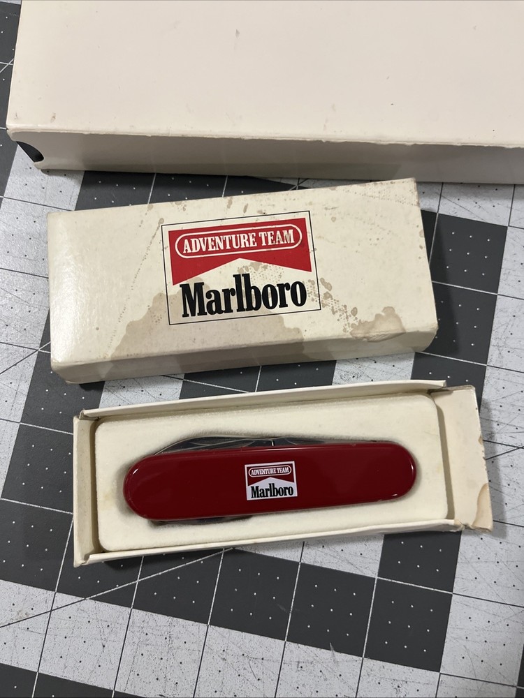 Marlboro Adventure Team Victorinox Swiss Army Knife in Red Brand New