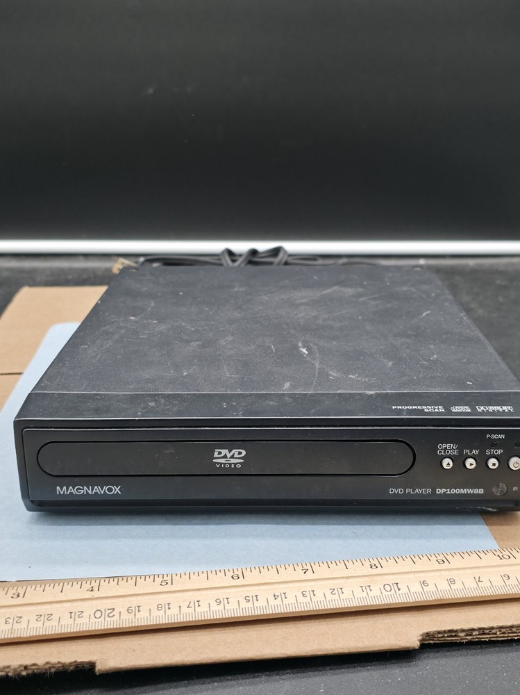 Magnavox DP100MW8B DVD Player Tested Working No Remote