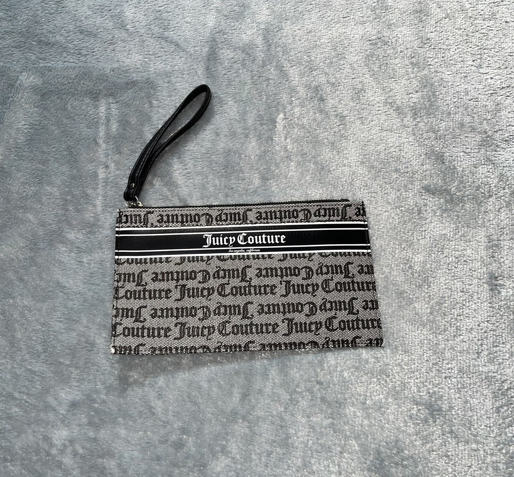 JUICY COUTURE CLUTCH WALLET ORGANIZER-  EMBOSSED LOGO