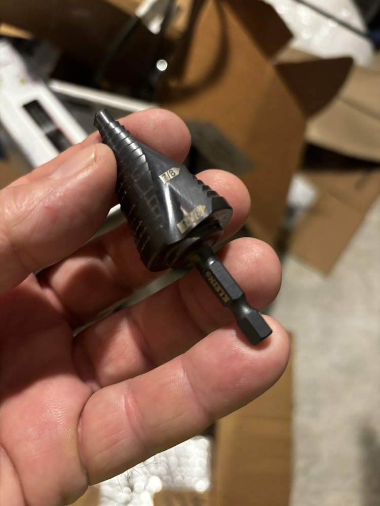 Klein Tools QRST11 Quick Release Step Drill Bit 7/8 to 1-1/8 Inch Spiral Flute