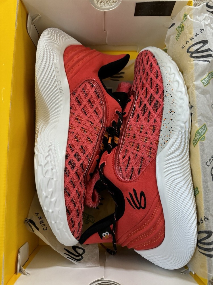 Under Armour Curry 9 Street Pack Elmo 2022 - Size 10 Basketball Shoes
