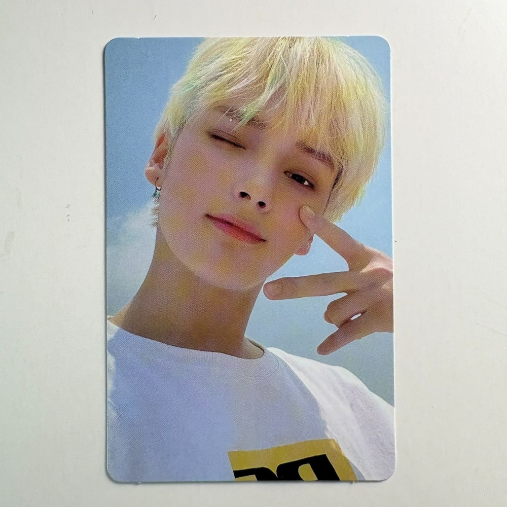 [TXT] HUENINGKAI - The Chaos Chapter: FIGHT OR ESCAPE FIGHT Photocard - On Hand