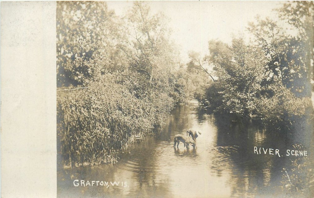 c1910 Grafton Wisconsin River Scene RPPC Postcard 25-11412