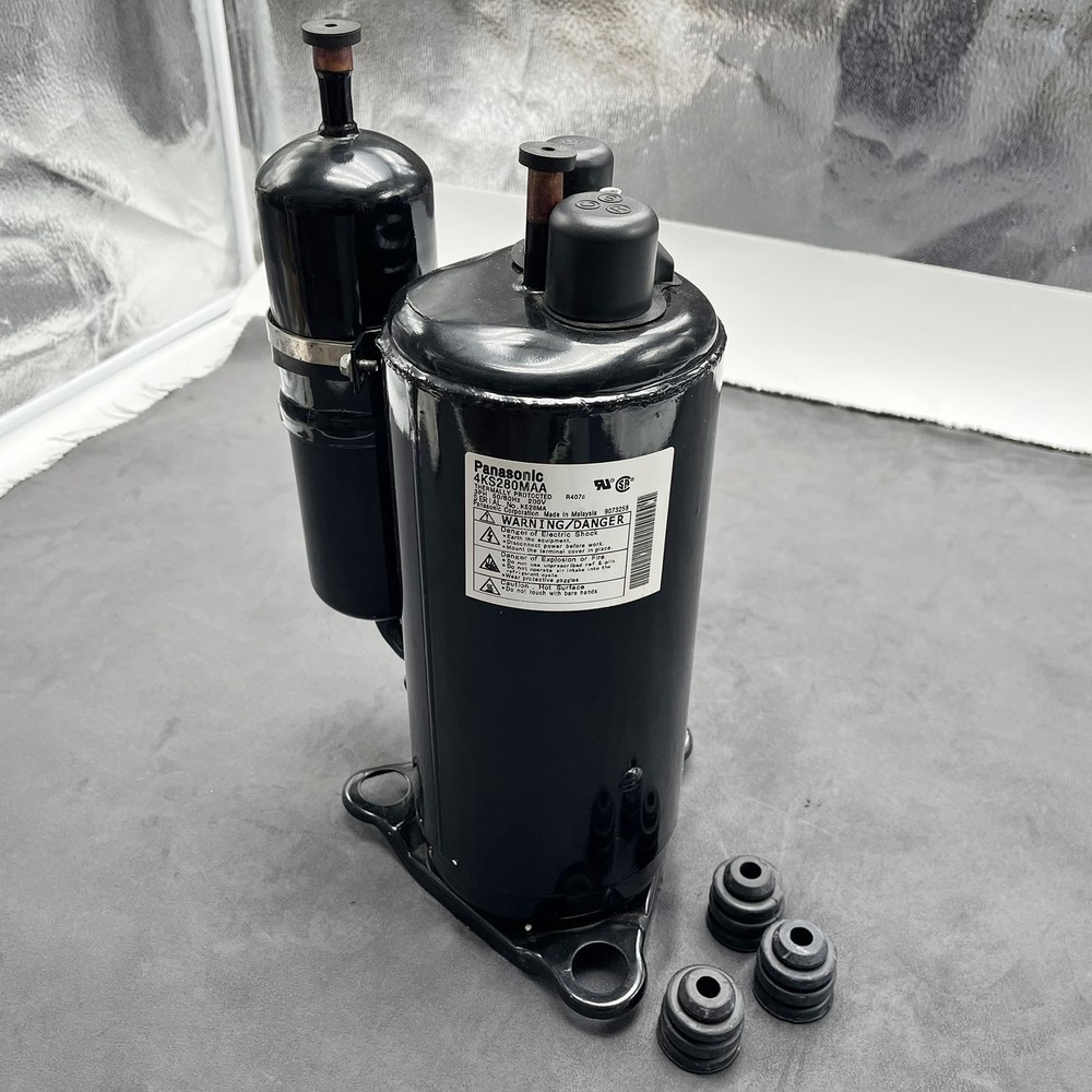 New 4KS225MAA three-phase 220V Refrigeration compressor for Panasonic
