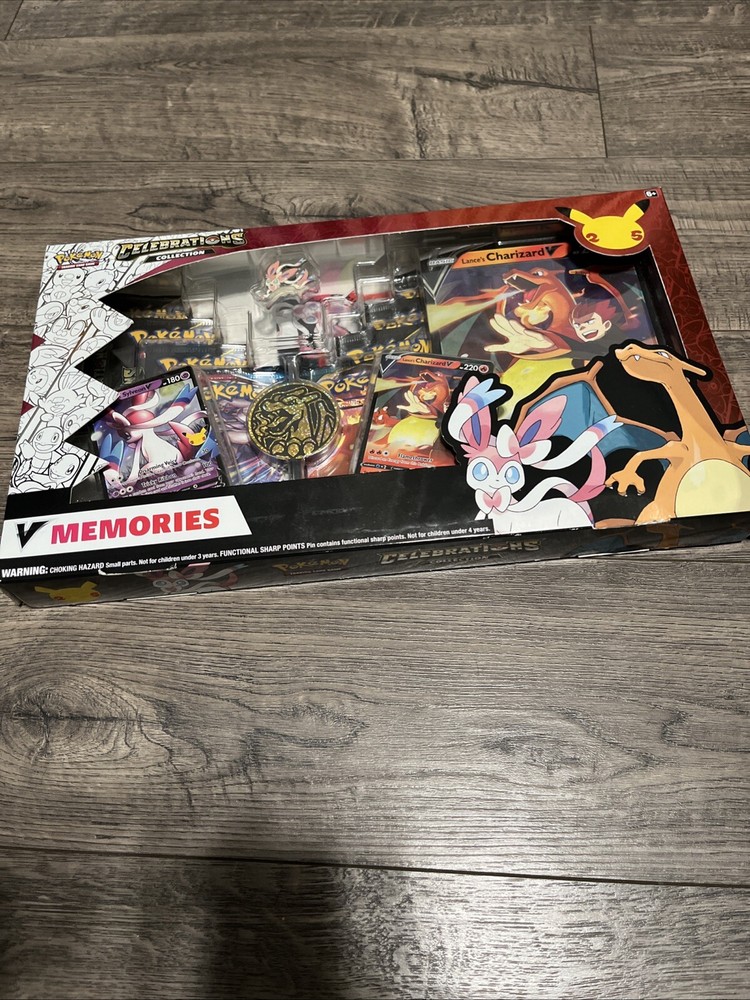 Pokemon TCG: Dark Syveon & Lance`s Charizard V