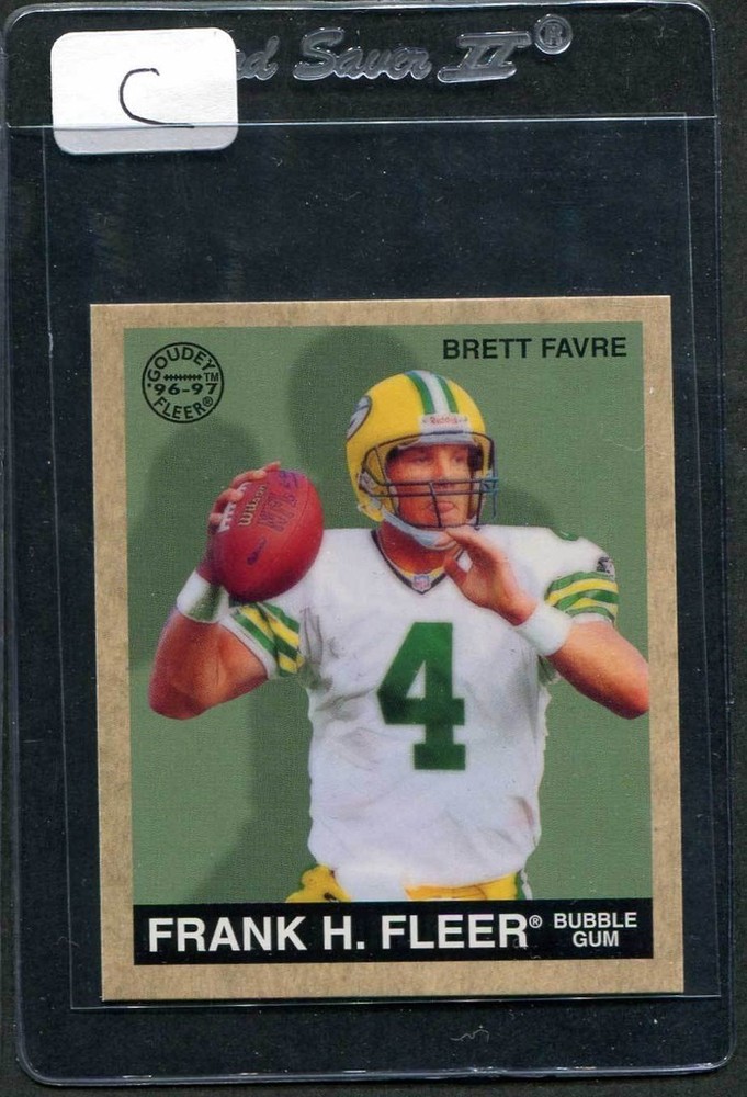 1997 Goudey Brett Favre #105 Mint Packers (C)