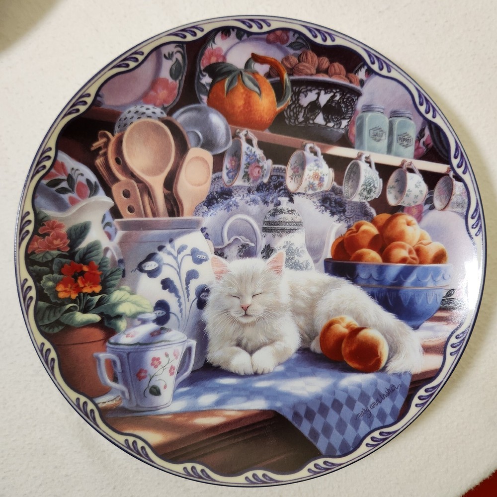 Bradford Exchange Collectible Cat Art Plates Set of 9 in Pristine Kitty Condition