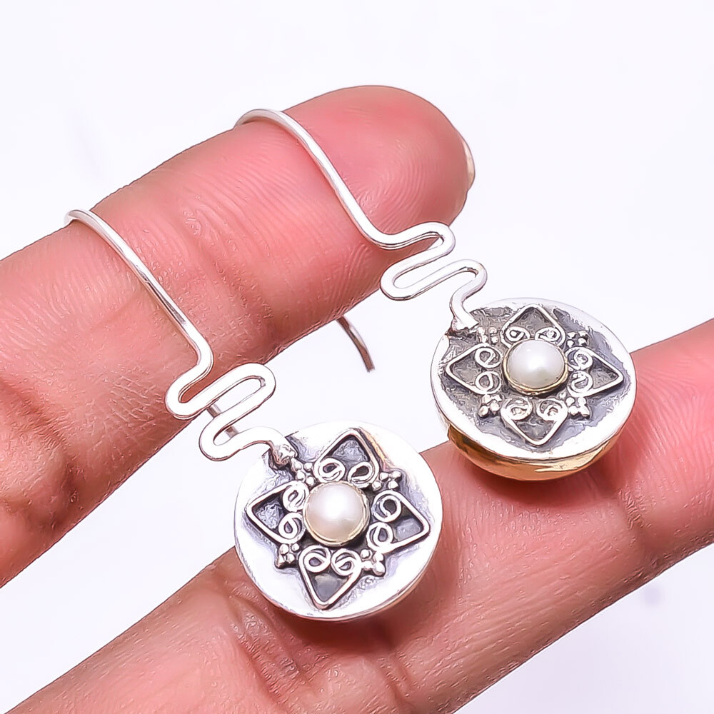 Fresh Water Pearl 925 Sterling Silver Two Tone Earring 1.56