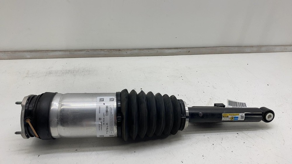 19-20 Tesla Model X Left Rear Air Suspension Spring Adaptive AWD 1027062-00-C