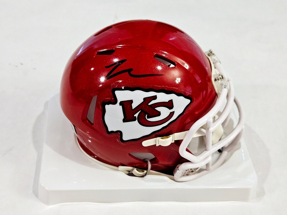 Leo Chenal Kansas City Chiefs Autographed Signed Mini Helmet Beckett Certified