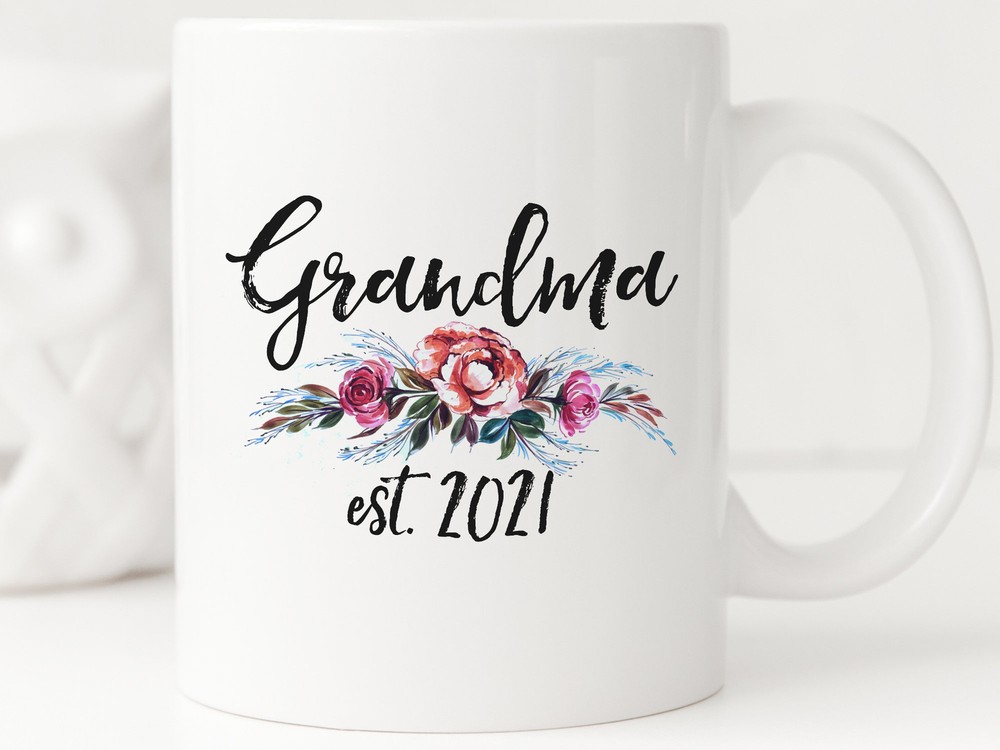 Grandma Est 2021 Coffee Mug Grandma To Be Gift Pregnancy Announcement Pregnancy