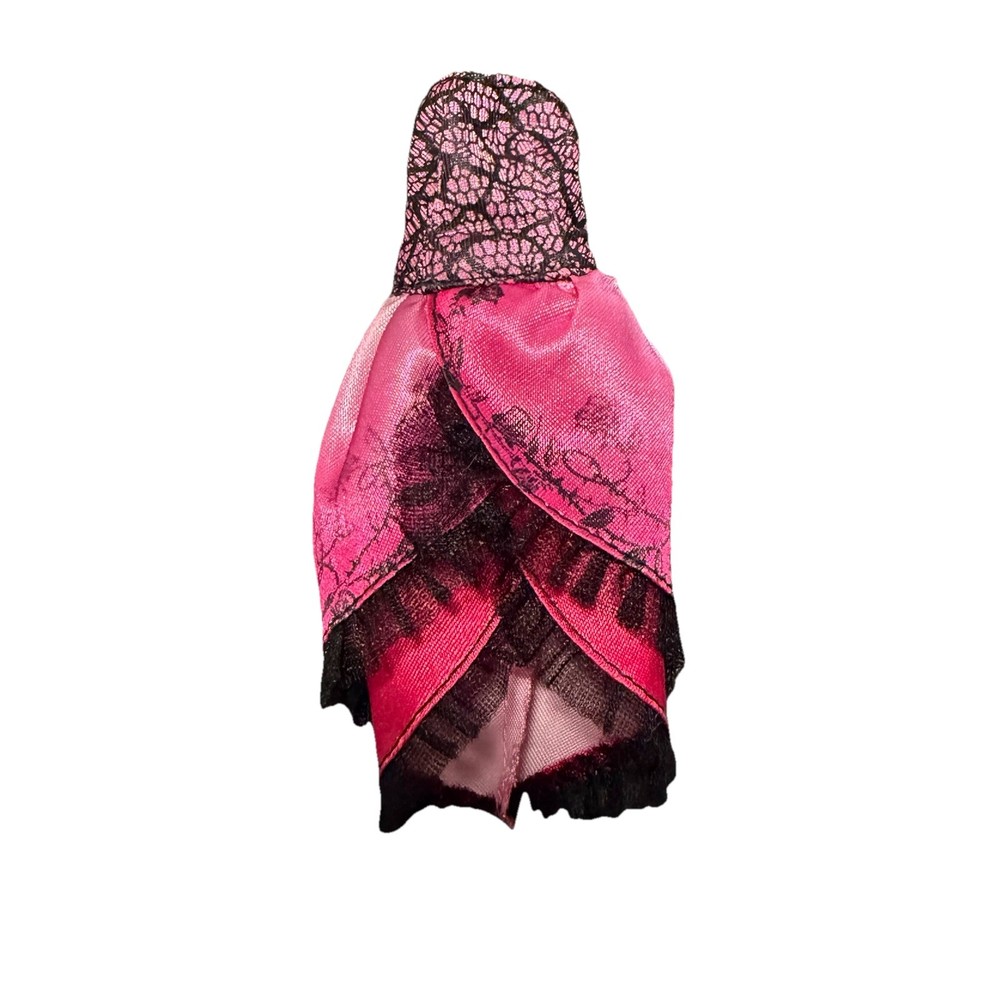 Ever After High Doll Briar Beauty 1st Chapter Dress Pink Layered Rose Thorn READ