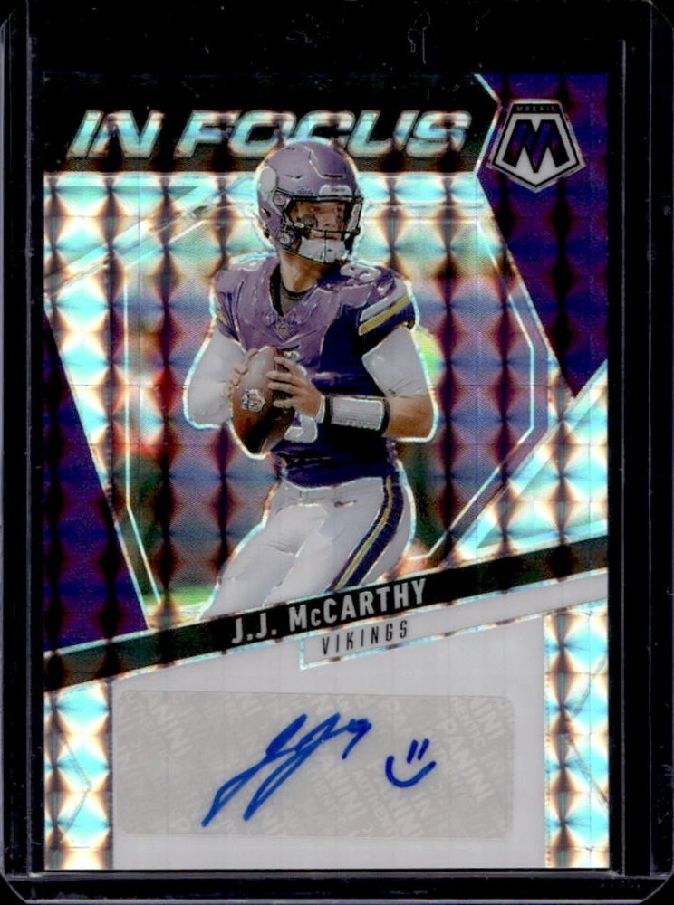 2025 Mosaic J.J. McCarthy In Focus Signatures Auto #IFS-JMY Vikings
