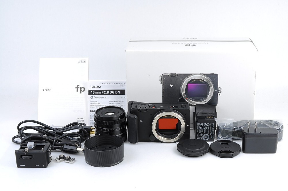 SIGMA fp Lens Kit Contemporary 45mm F2.8 DG DN Hand grip HG-11 HDMI Cable -MINT-