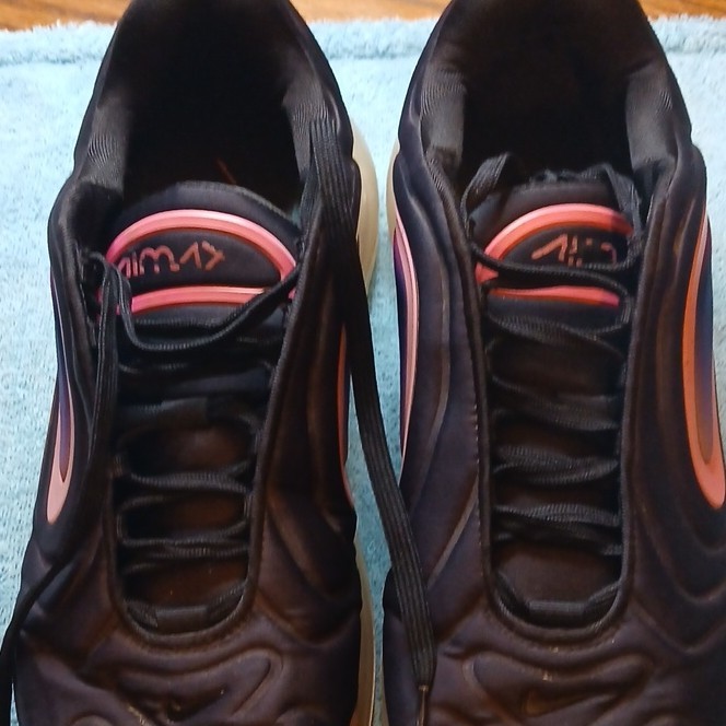 Nike Air Max 720 Black Pink Blast AO2924-005 Low Top Sneaker Men