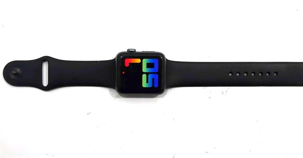 Apple Watch Series 3 GPS 42mm Aluminum Case A1859 in Black