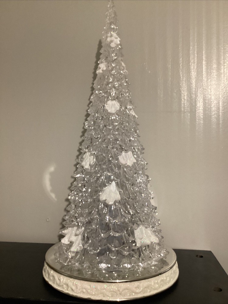 Cracker Barrel 18-Inch LED Musical Christmas Tree with Lights