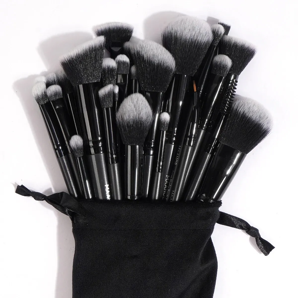 30Pcs Professional Makeup Brush Set for Foundation Concealer Eyeshadow Powder Blending