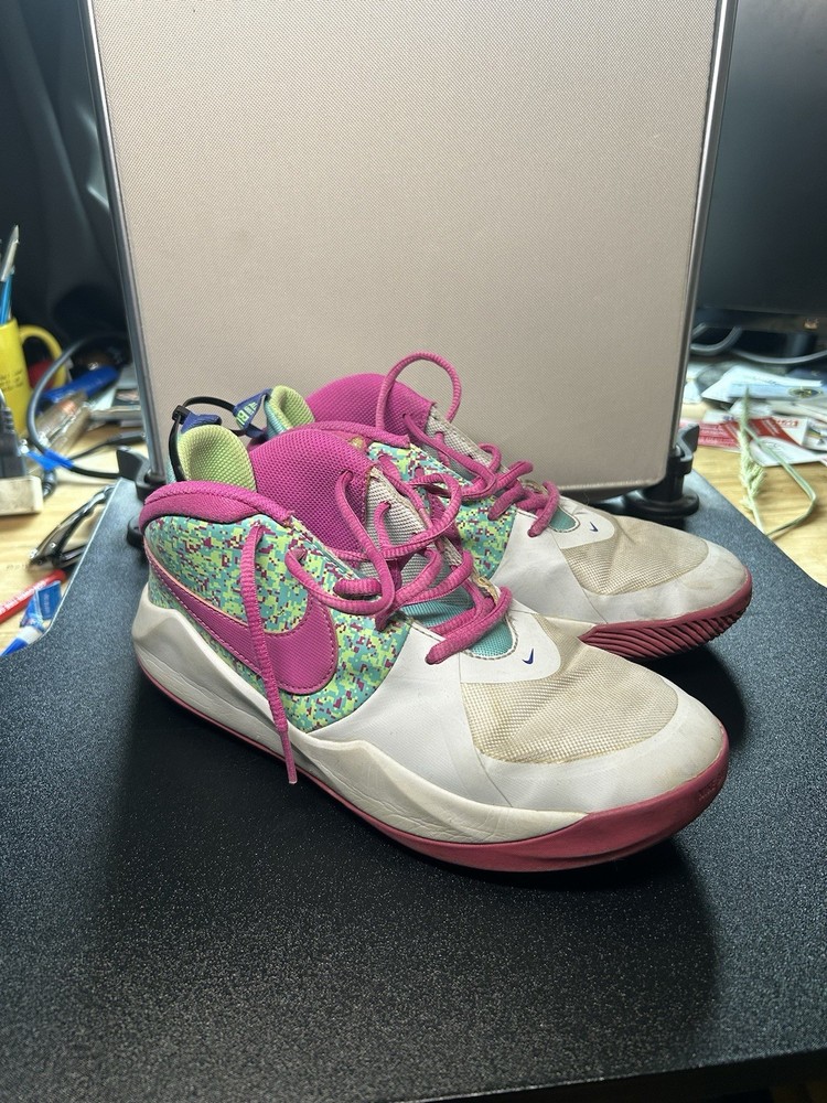 Girls Pink And Green Nike Basketball Shoes Youth Size 4.5