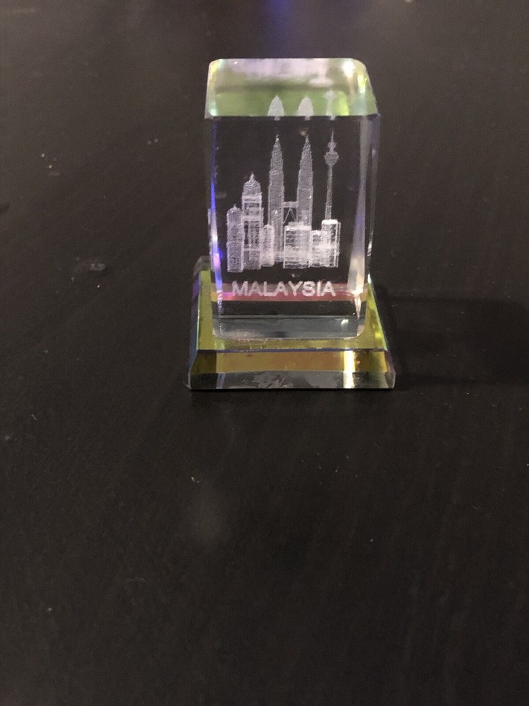 Malaysia 3D Laser Etched Glass