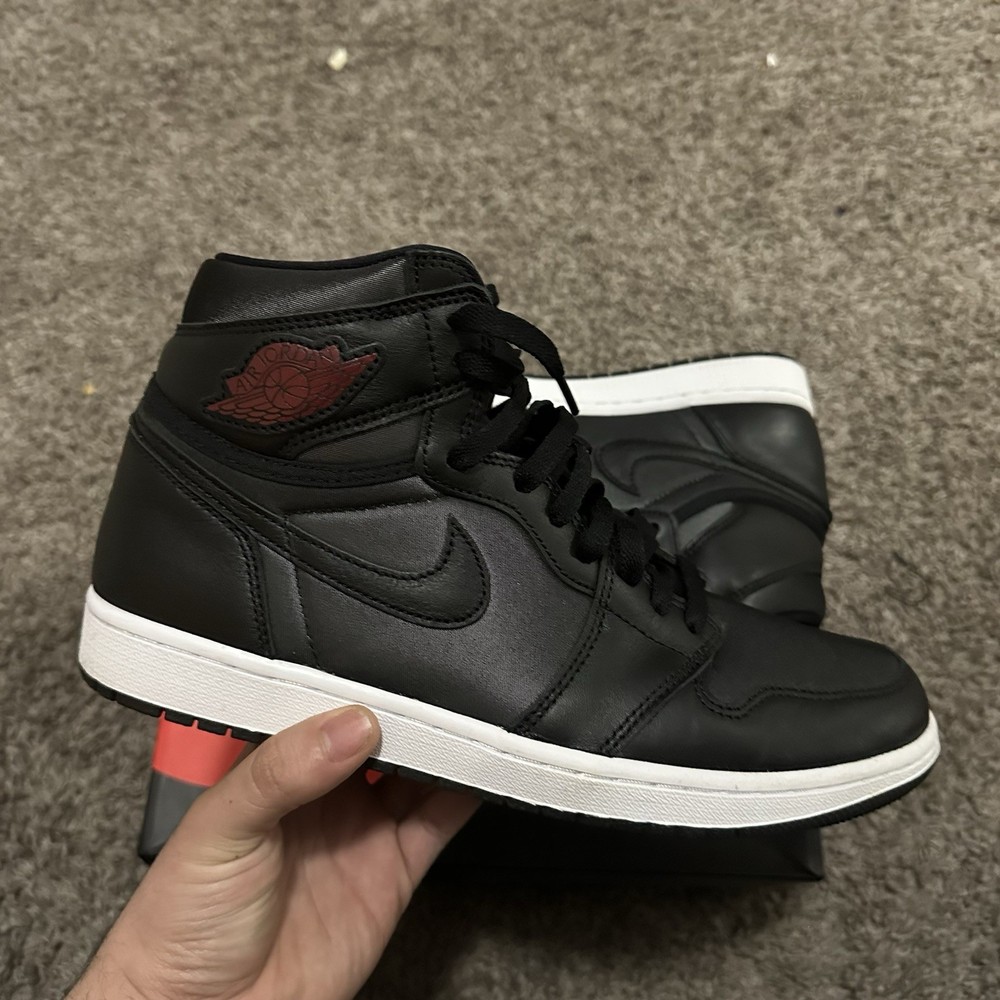 Size 10.5 - Air Jordan 1 Retro OG High Black Gym Red